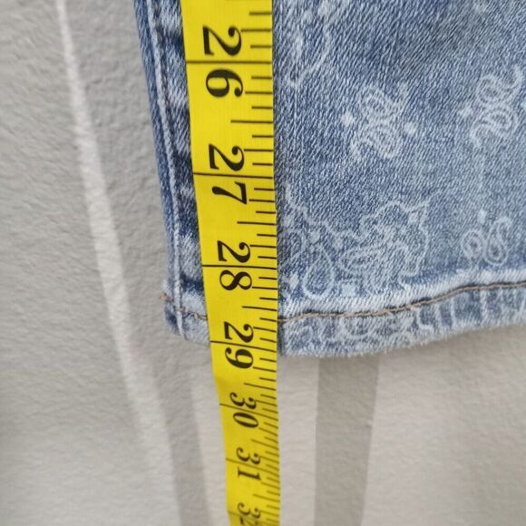 Judy Blue Maika Paisley Bandana Print Boyfriend Fit Jeans 26 Distressed - Picture 12 of 13